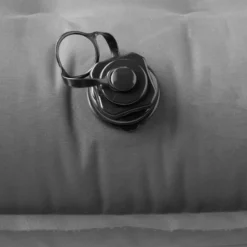 REI Co-op Kingdom Insulated Air Bed - Queen -REI CO-OP Sales 0d7957af 69c5 40ad 91fc 10a40a3a23f3