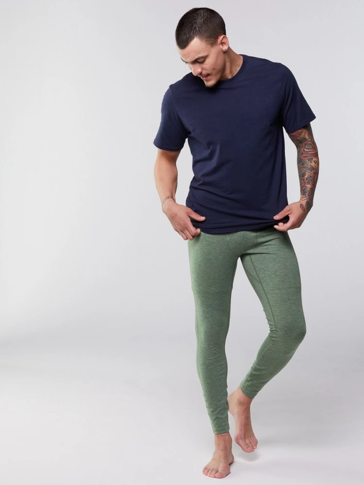 REI Co-op Midweight Base Layer Bottoms - Men's 6 REI Co-op Midweight Base Layer Bottoms - Men's - Image 4