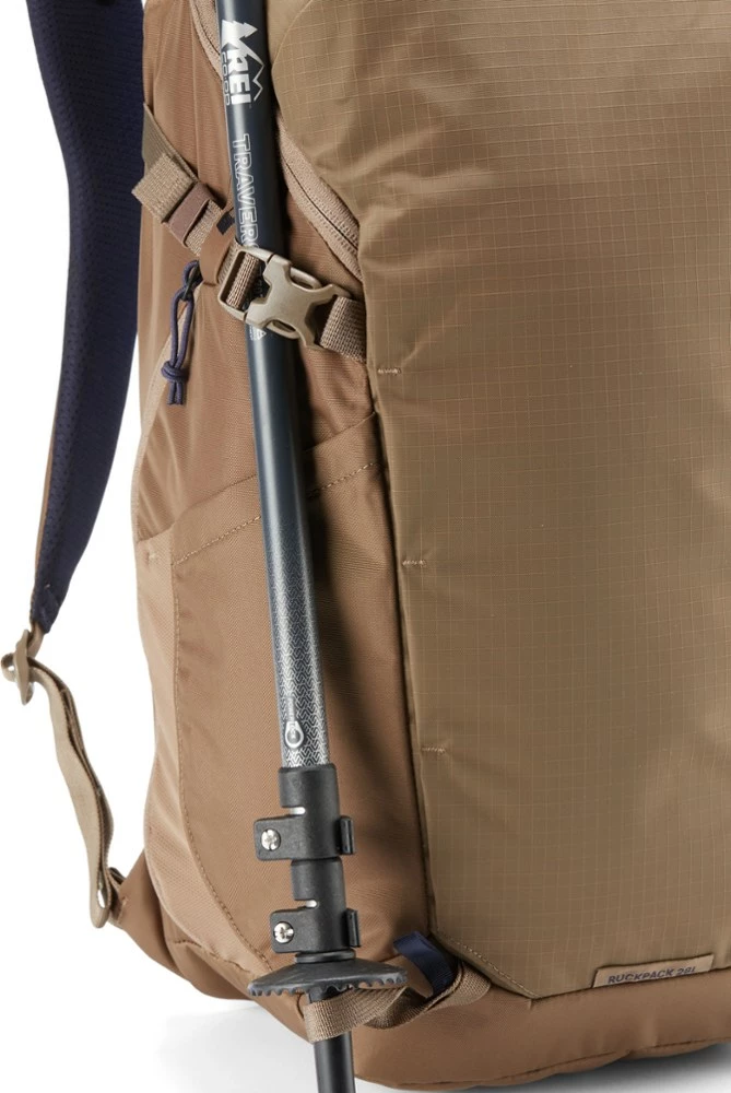 REI Co-op Ruckpack 28 Recycled Daypack - Men's 9 REI Co-op Ruckpack 28 Recycled Daypack - Men's - Image 7