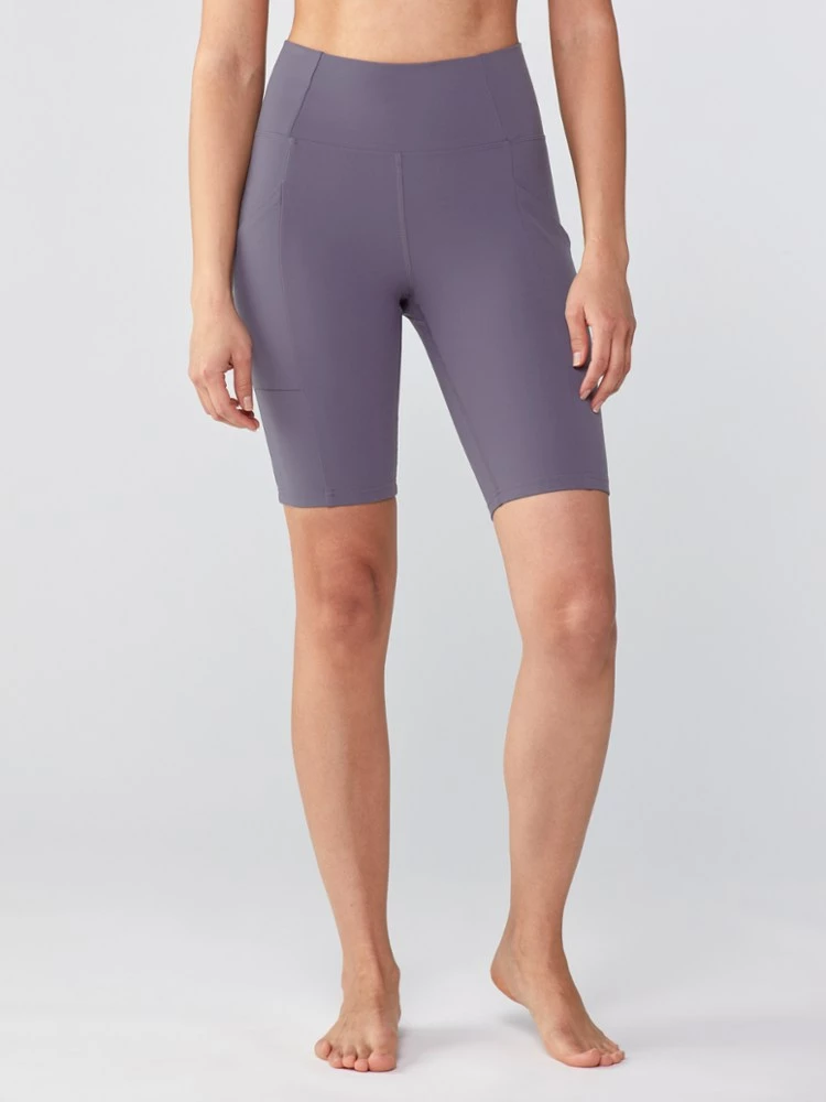 REI Co-op Take Your Time Yoga Shorts - Women's 4 REI Co-op Take Your Time Yoga Shorts - Women's - Image 2