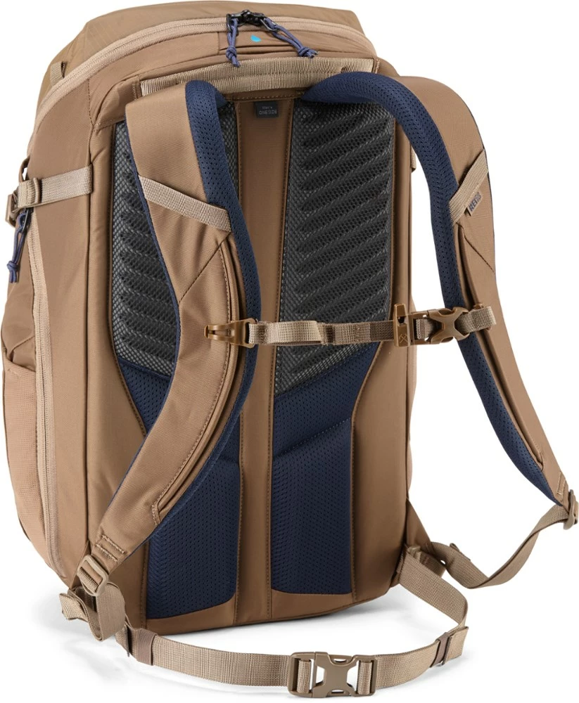 REI Co-op Ruckpack 28 Recycled Daypack - Men's 7 REI Co-op Ruckpack 28 Recycled Daypack - Men's - Image 5