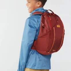 REI Co-op Tarn 18 Pack - Kids' -REI CO-OP Sales 70a229c6 c2db 449b 9ed5 3bbad4081bc4