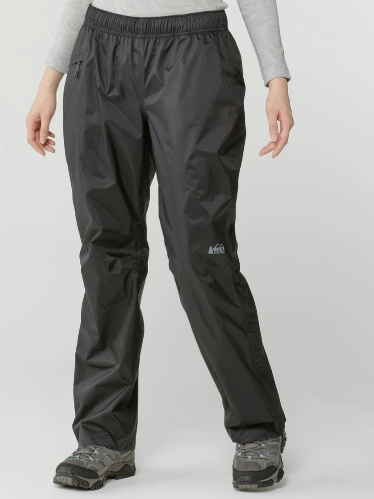 REI Co-op Essential Rain Pants - Women's 4 REI Co-op Essential Rain Pants - Women's - Image 2