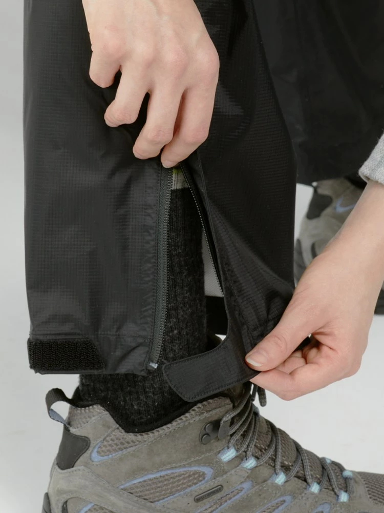 REI Co-op Essential Rain Pants - Women's 7 REI Co-op Essential Rain Pants - Women's - Image 5