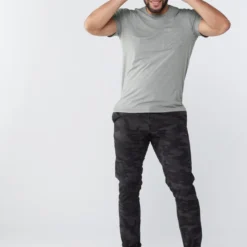 REI Co-op Beyonder T-Shirt - Men's -REI CO-OP Sales 8873b918 8925 4ddb 85dc 5dace393f660