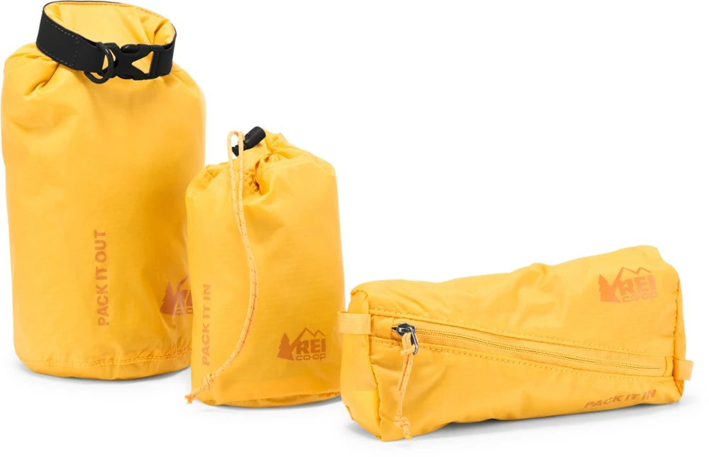 REI Co-op Pack In Pack Out Pouches - Set of 3 4 REI Co-op Pack In Pack Out Pouches - Set of 3 - Image 2