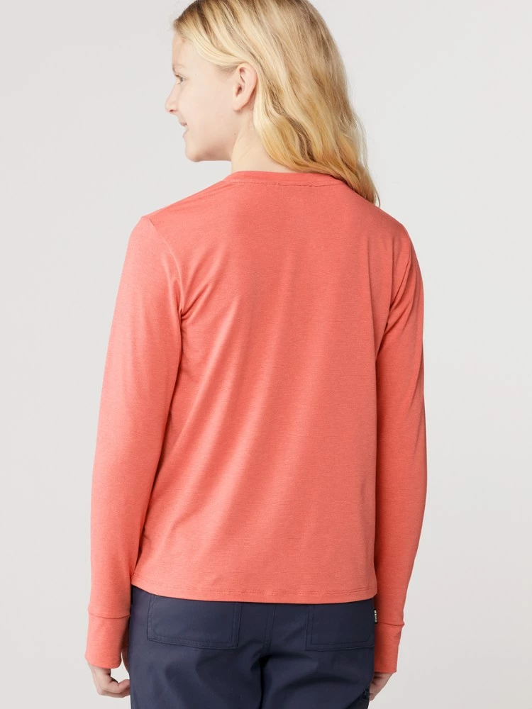 REI Co-op Sahara Shade Long-Sleeve T-Shirt - Kids' 5 REI Co-op Sahara Shade Long-Sleeve T-Shirt - Kids' - Image 3