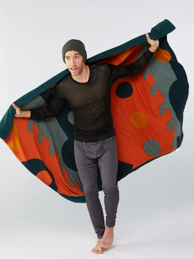 REI Co-op Silk Long Underwear Crew Shirt - Men's 6 REI Co-op Silk Long Underwear Crew Shirt - Men's - Image 4