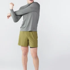 REI Co-op Lightweight Base Layer Half-Zip Top - Men's -REI CO-OP Sales b8845d4d c56d 47bd 9761 f16ac96d30fc