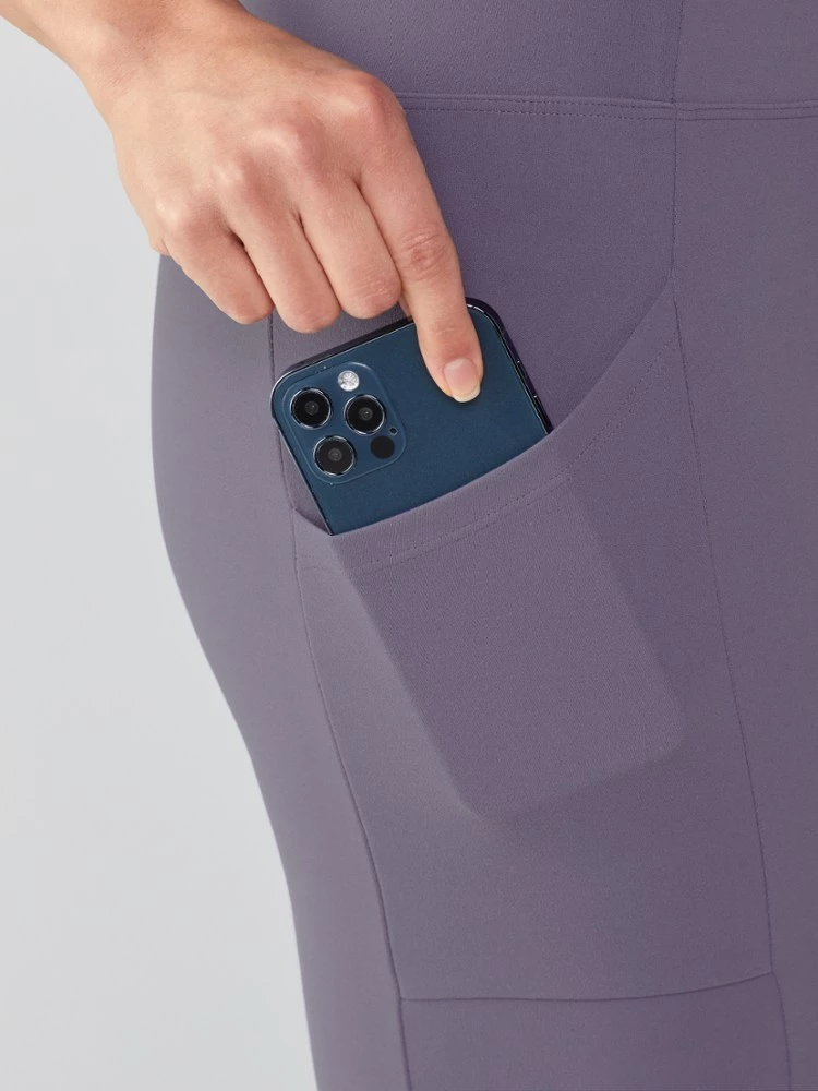 REI Co-op Take Your Time Yoga Shorts - Women's 7 REI Co-op Take Your Time Yoga Shorts - Women's - Image 5