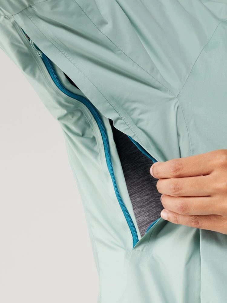 REI Co-op Stormhenge Down Hybrid Jacket - Women's 9 REI Co-op Stormhenge Down Hybrid Jacket - Women's - Image 7