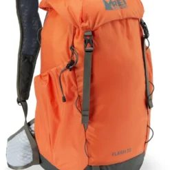 REI Co-op Flash 22 Pack