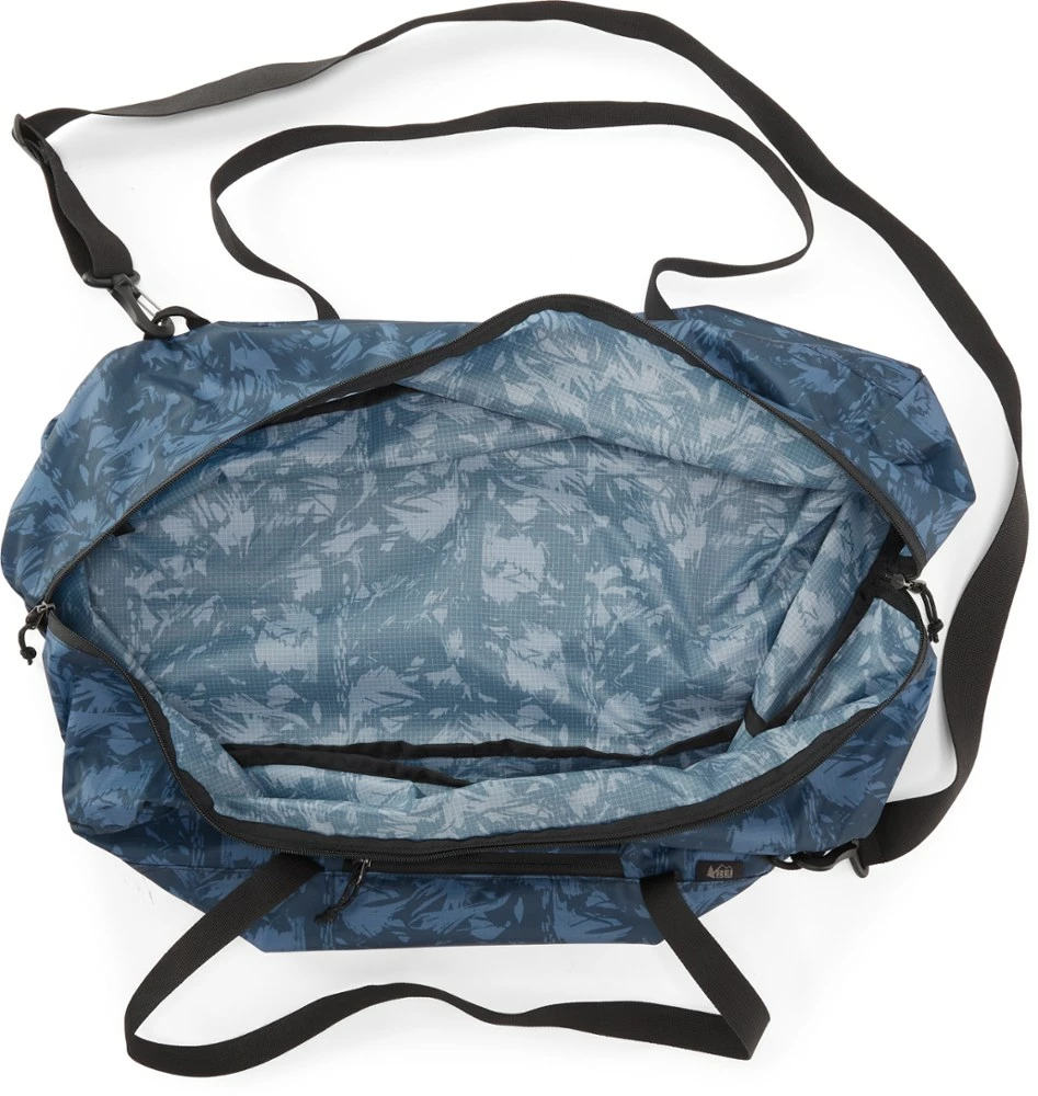 REI Co-op Stuff Travel Print Duffel – 50L 6 REI Co-op Stuff Travel Print Duffel – 50L - Image 4