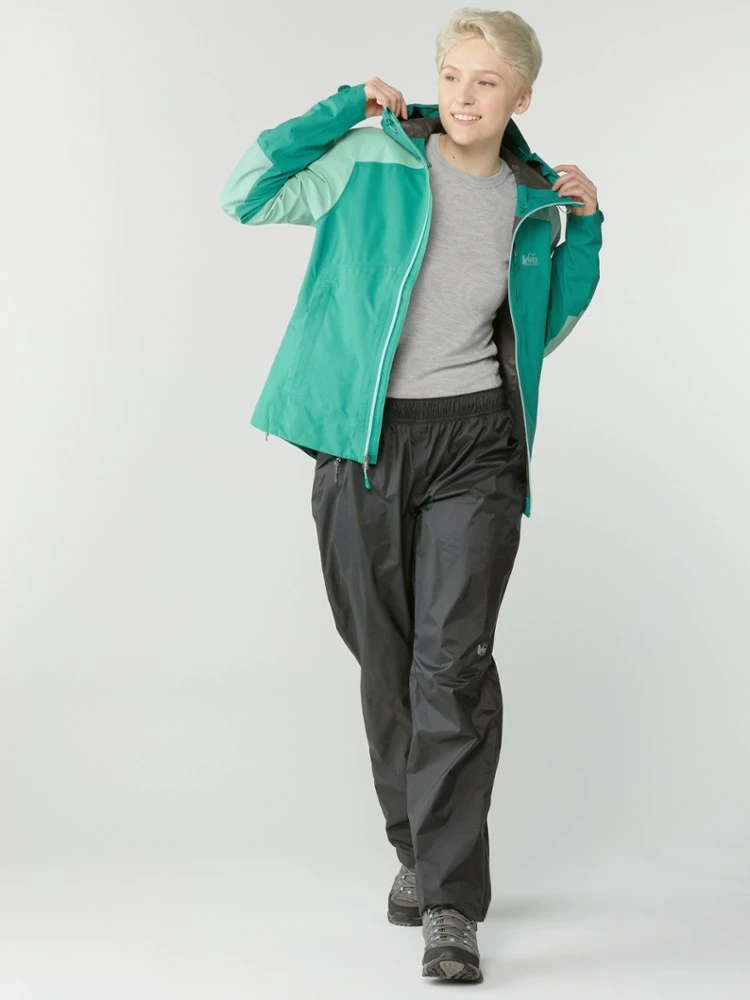 REI Co-op Essential Rain Pants - Women's 6 REI Co-op Essential Rain Pants - Women's - Image 4